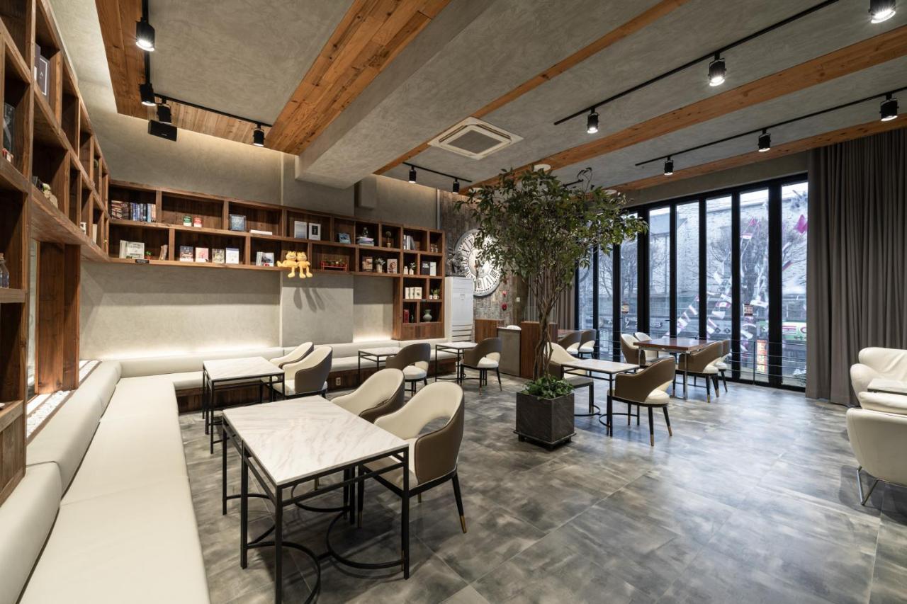 Jeonju Jazz Around Hotel Экстерьер фото